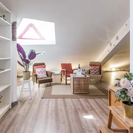 Guestready - Red Stripes Apartment Porto