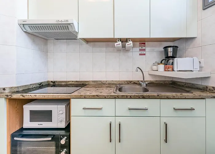 Apartman Guestready - Red Stripes