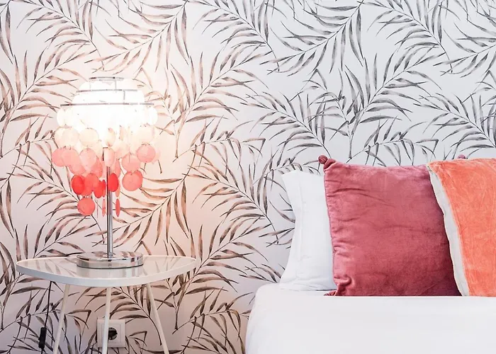 Guestready - Red Stripes Apartman Porto