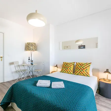 Guestready - Red Stripes Apartment *