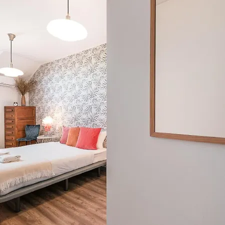 Apartment Guestready - Red Stripes *