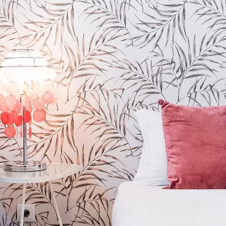 Guestready - Red Stripes Apartment Porto